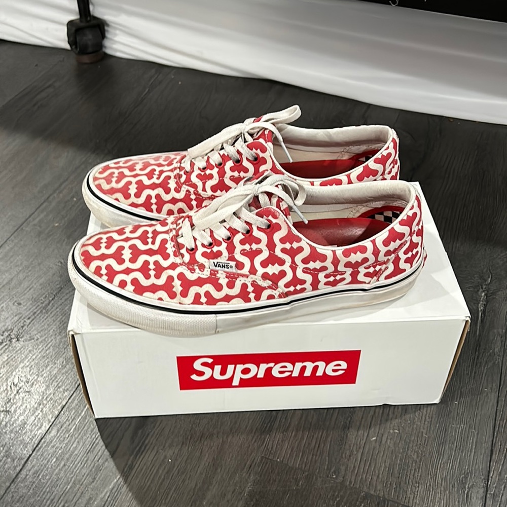 Vans Skate Era Supreme Monogram S Logo Red
